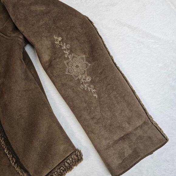LL Bean Vintage SzM faux suede brown Y2K Floral Embroidered on sleeves n back. - Picture 13 of 16